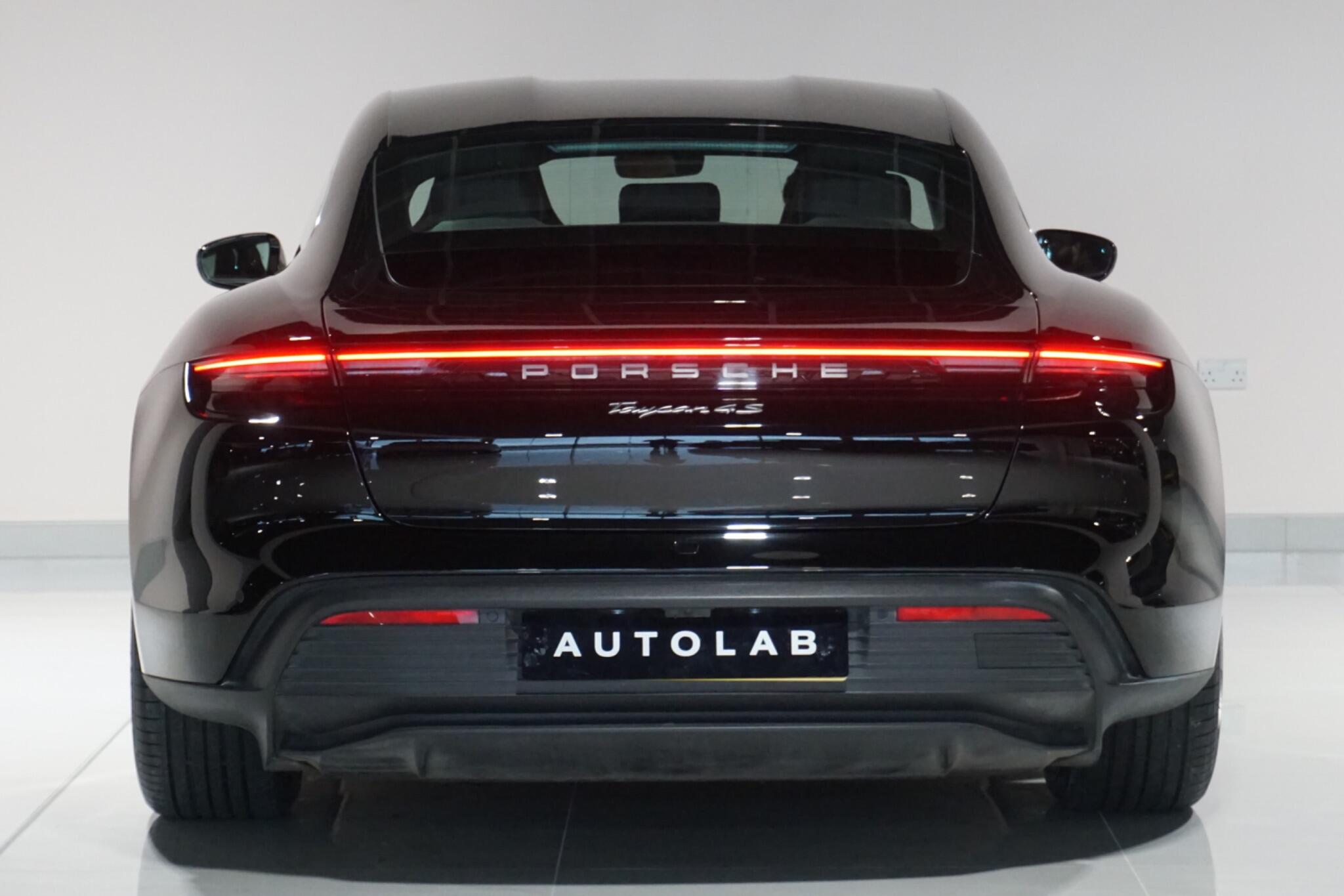 Porsche Taycan Performance 79.2kWh 4S Saloon 4dr Electric Auto 4WD (530 ps)